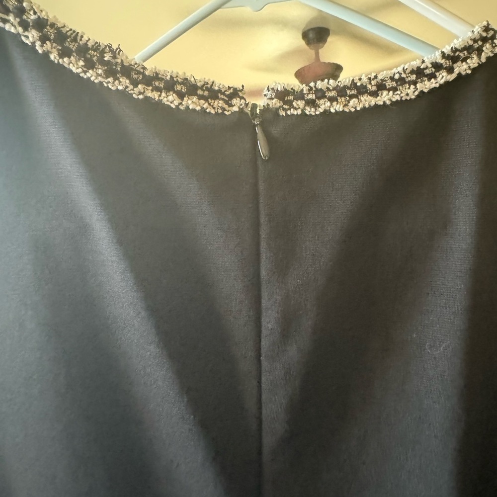 Women’s size large crew neck pencil dress - Picture 7 of 15